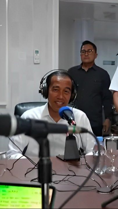 Momen Jokowi Jadi Narasumber Pertama RRI di IKN