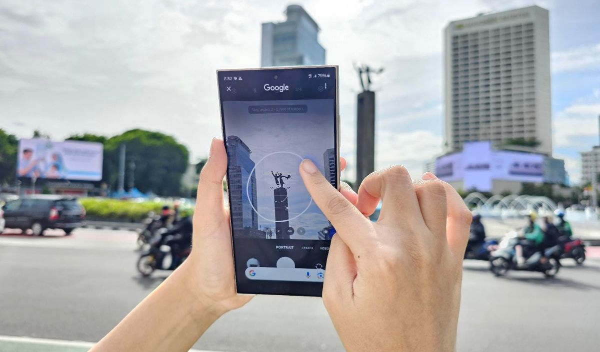 2. Eksplor destinasi traveling kamu dengan satu lingkaran!
