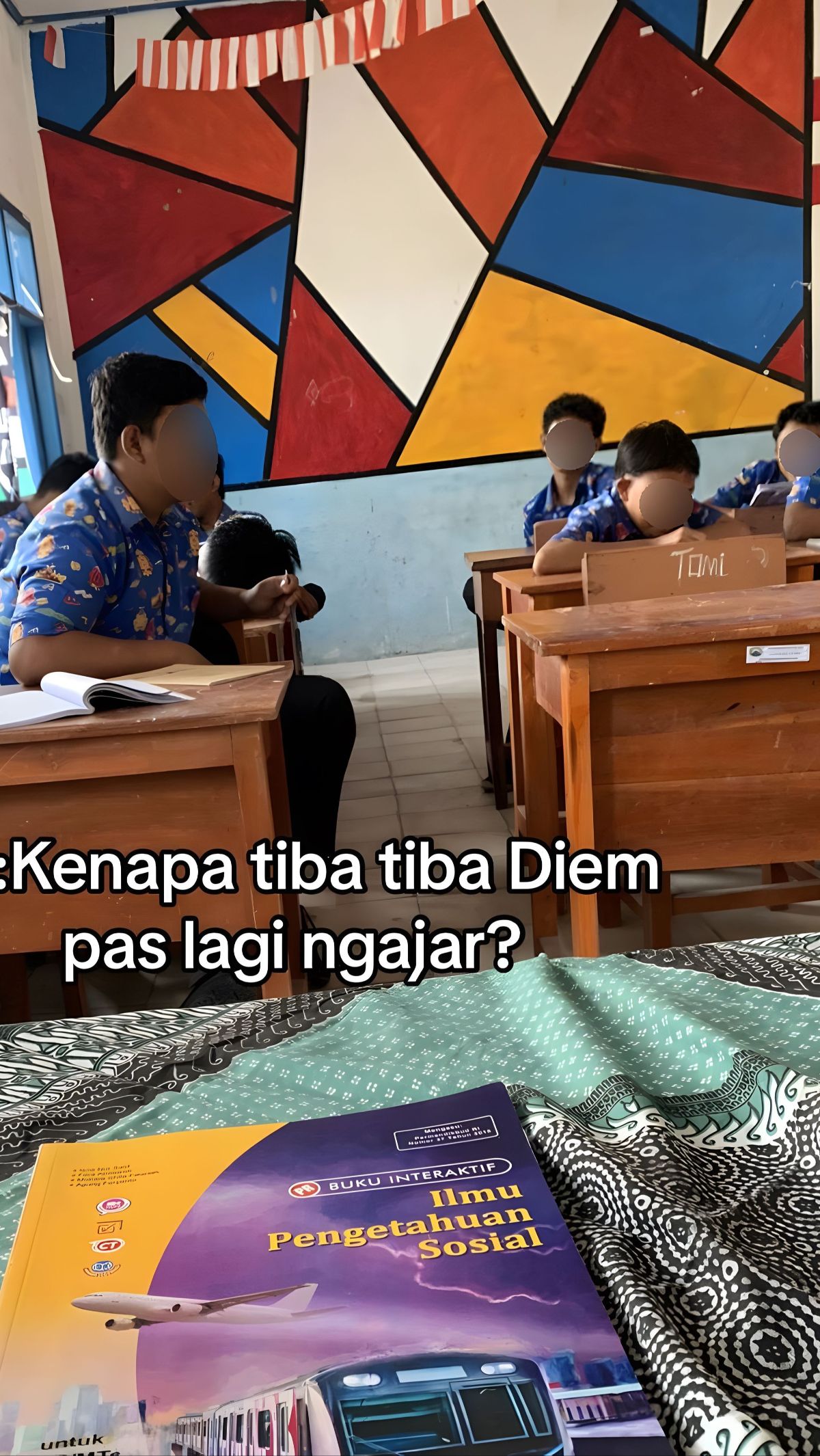 Diminta Guru Buat Tugas Menulis Surat, Tulisan Siswa SMP Berisi Curhatnya Ini Bikin Netizen Menangis