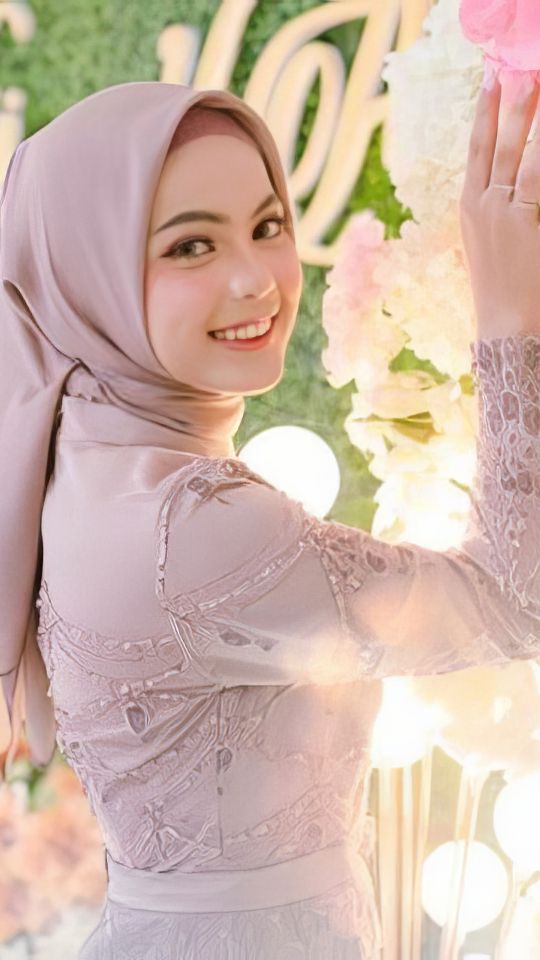 Dilamar dengan Uang Panai Rp2 Miliar, Begini 11 Potret Acara Adat Pengantaran Uang Seserahan Fantastis Putri DA Jelang Nikah