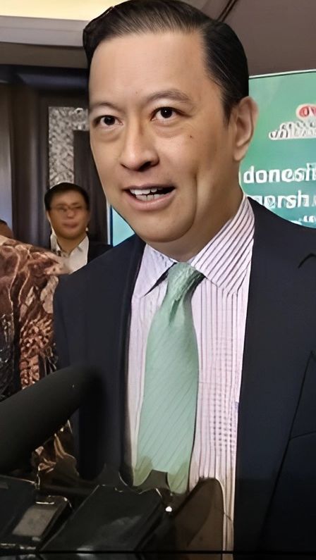 Disebut Gibran Berkali-kali di Debat, Tom Lembong: 7 Tahun Saya Beri Contekan untuk Ayahnya