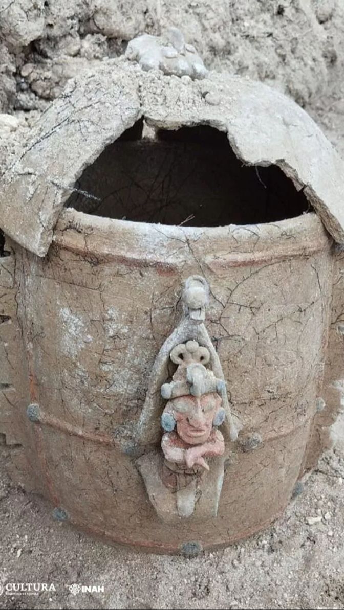 Penemuan Guci Pemakaman Suku Maya, Ungkap Sosok Dewa dalam Kepercayaannya