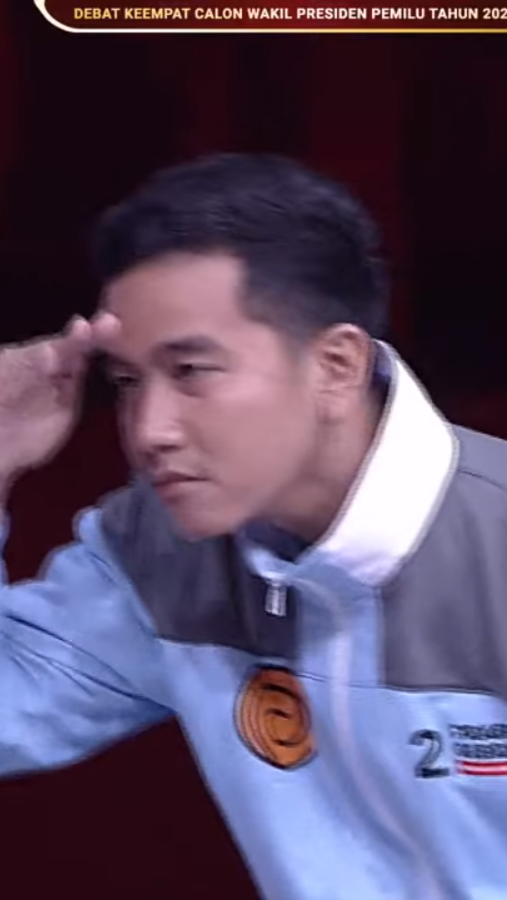 TKN Soal Gimik Gibran di Debat: Itu Intermezzo Supaya Debat Tidak Kaku