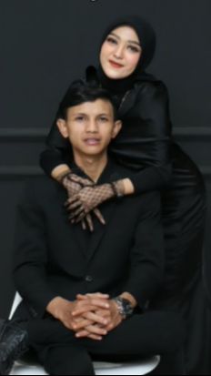 @ptriisptnii menceritakan bagaimana makeup pilihan orangtuanya bisa merusak mood di hari pernikahannya