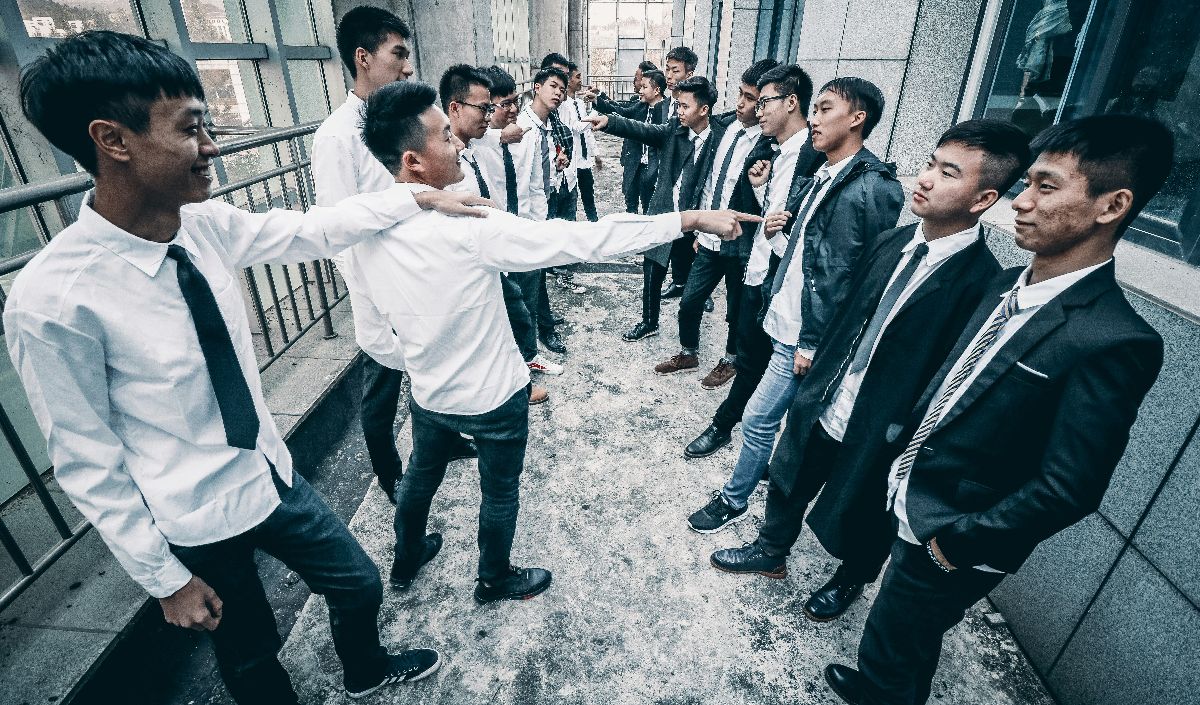 Bagaimana Hukum Menghina Orang dengan Sebutan Binatang?