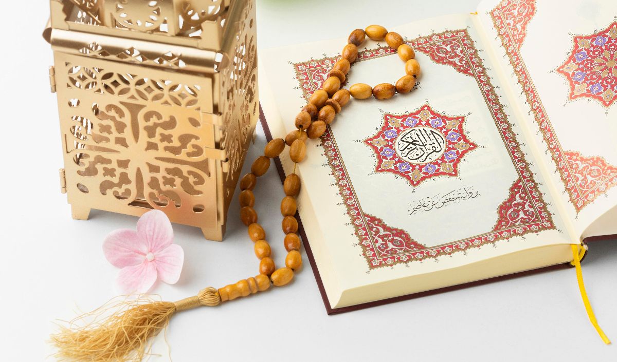 Keutamaan Dzikir Menurut Al-Qur'an dan Hadis