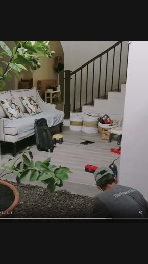 Tampilan rumah mereka dari luar elegan bak rumah-rumah di film Hollywood