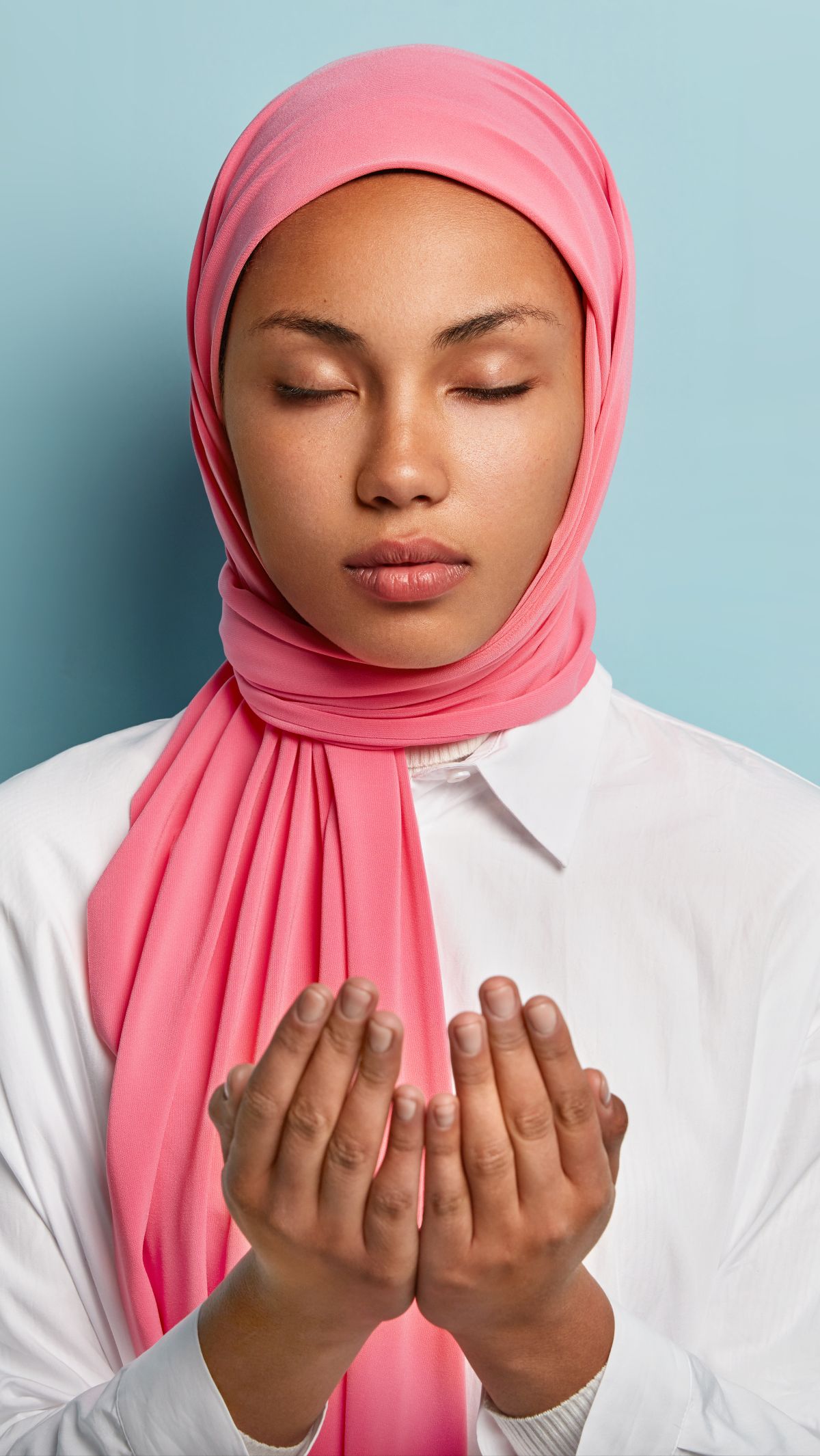 Doa Panjang Umur di Bulan Rajab, Mohon agar Menjadi Manusia yang Lebih Baik dan Bisa Terus Beramal Sholeh