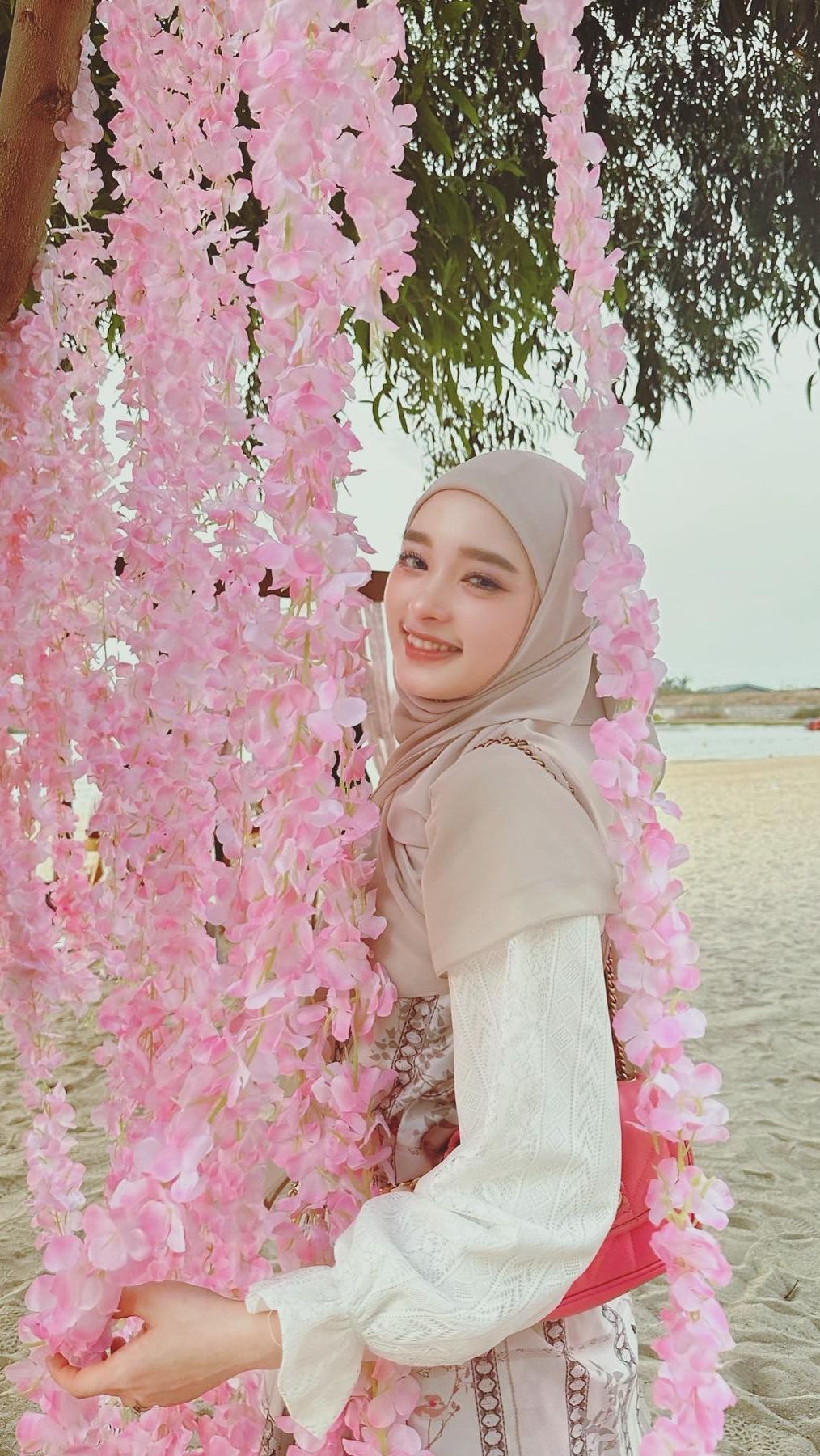 Inara kini aktif sebagai selebgram dan brand ambassador