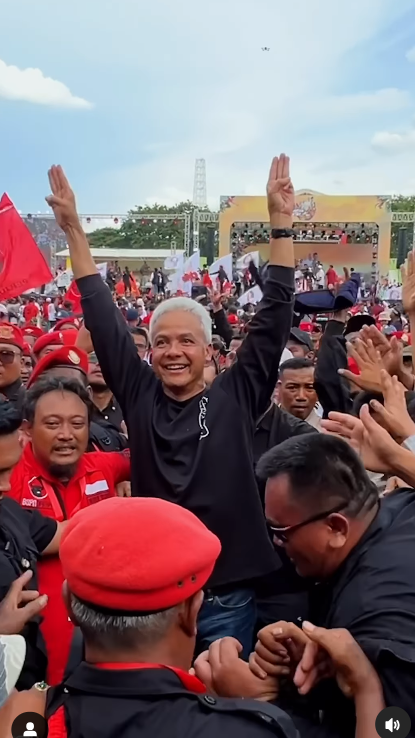 Ganjar Tak Masalah Jokowi Kampanye: Akan Dicatat dalam Sejarah, Elite Tak Beri Contoh
