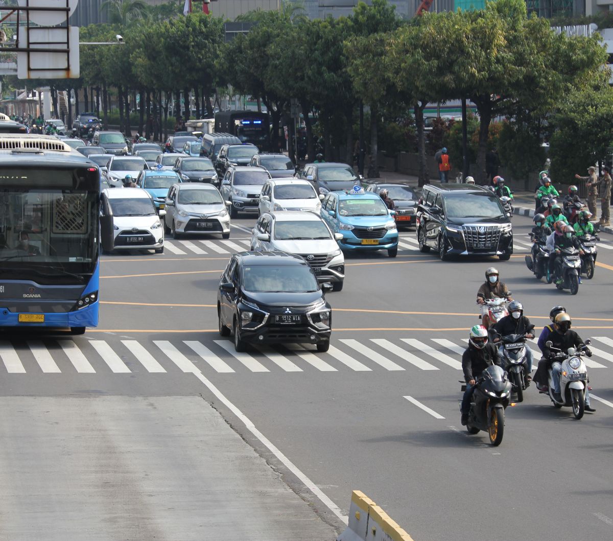 Pemerintah DKI Ketok Palu Kenaikan Pajak Bahan Bakar Jadi 10 Persen ...