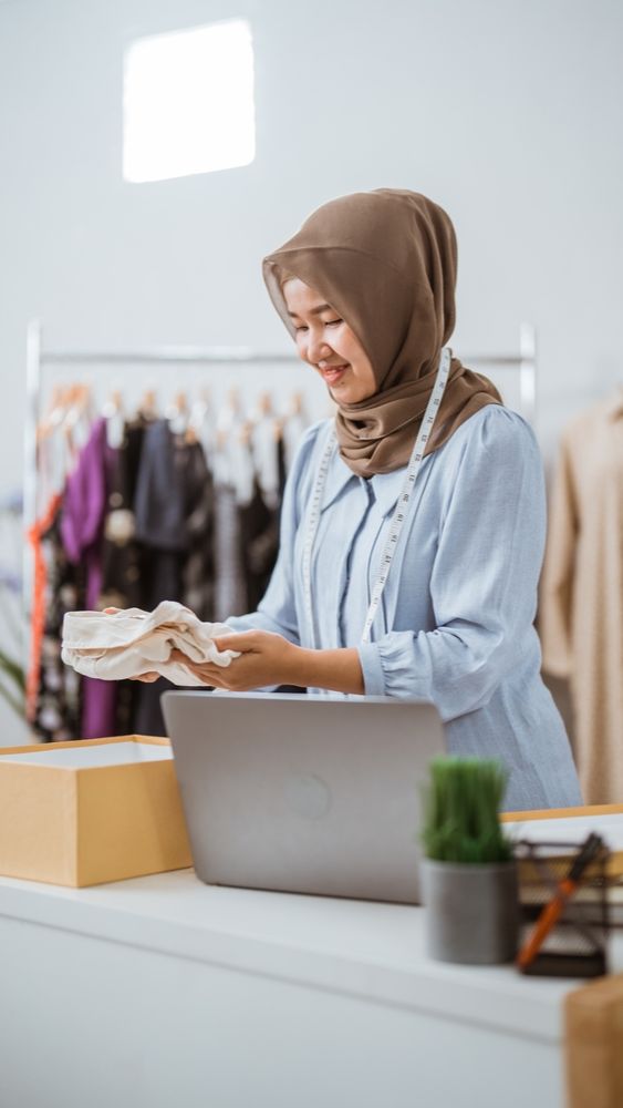 Pelaku UMKM Aktif Memanfaatkan e-Commerce untuk Berjualan