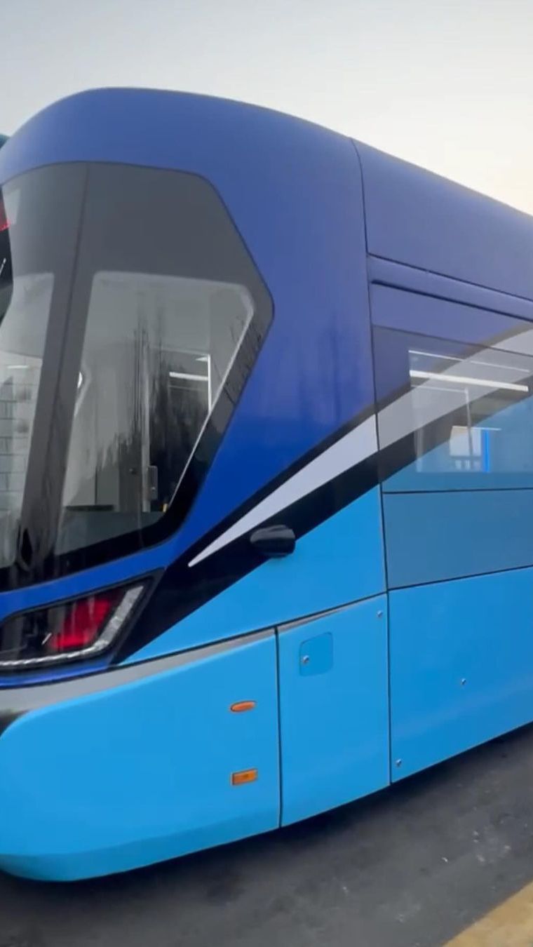Penampakan Kereta Canggih Tanpa Masinis dan Rel, Bakal Jadi Transportasi Umum di IKN
