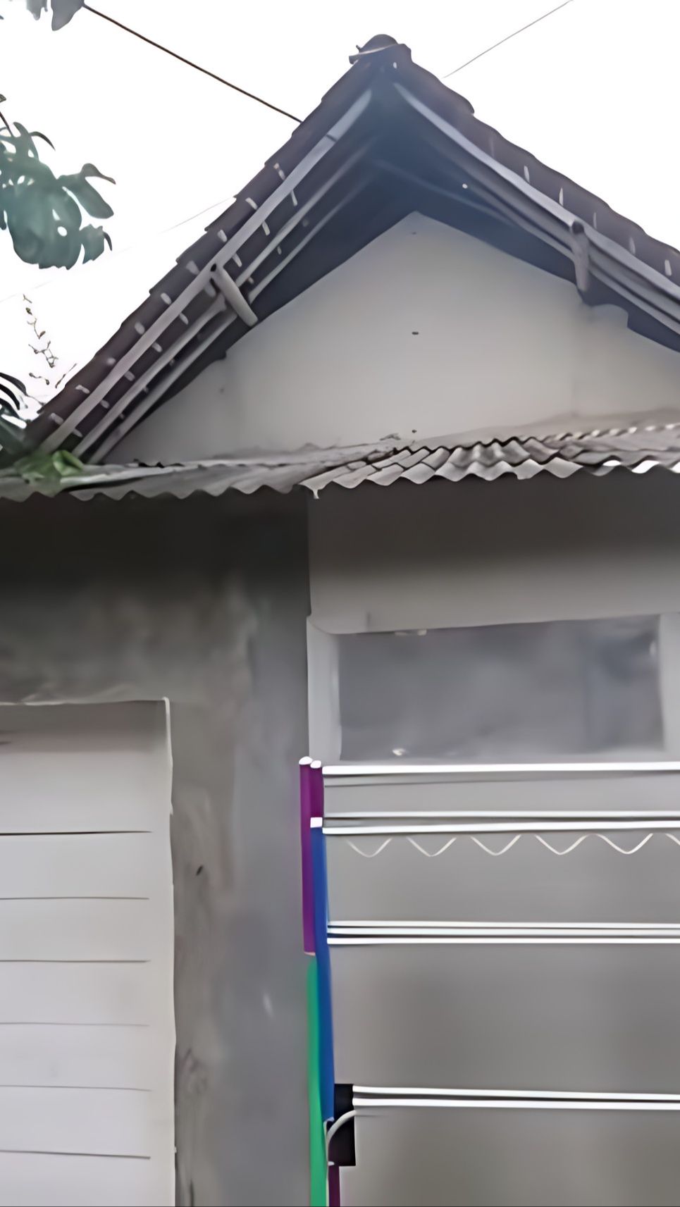 Potret Rumah Sempit dalam Kampung Tanpa Teras dan Pagar Tapi Dalamnya Bersih dan Nyaman