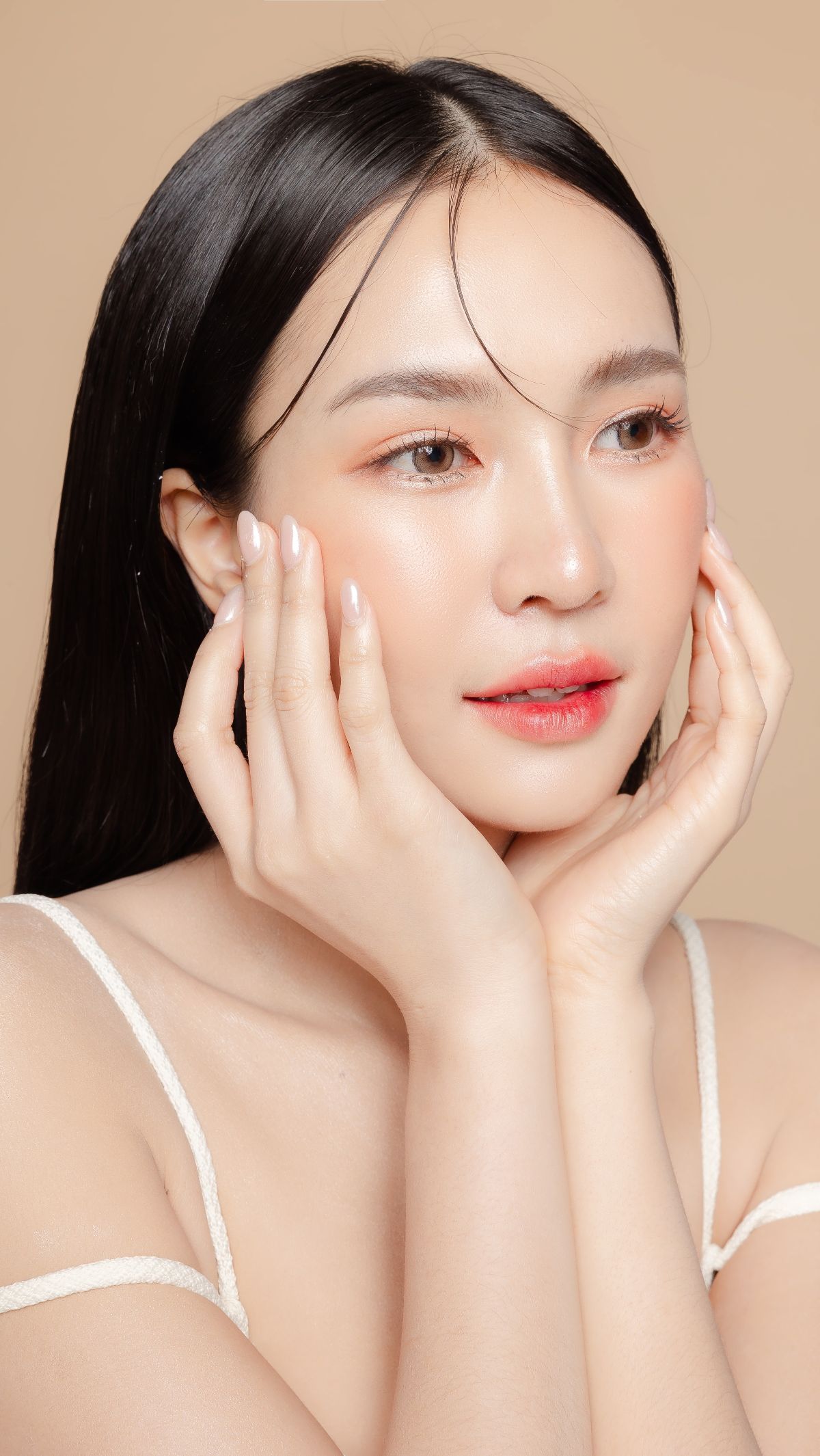 Bikin Ombre Lips Ala Korea, Alatnya Cuma Modal Cotton Bud