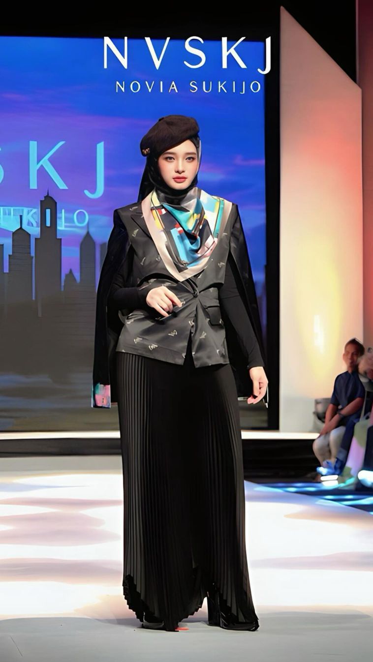Setelah mantap bercerai dari Virgoun, karir Inara Rusli kini semakin moncer.