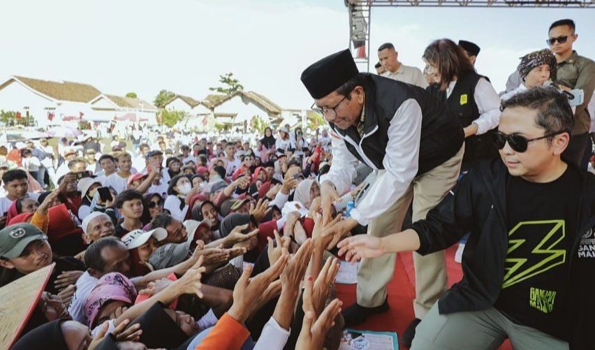 Makna Pepatah 'Tinggal Glanggang Colong Playu'
