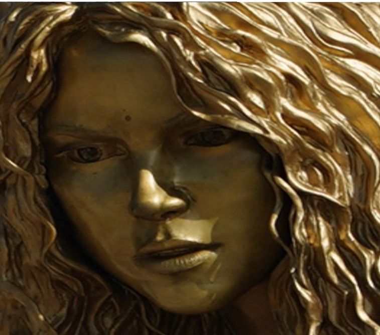 Shakira Honored By A Gorgeous Statue In Her Hometown Trstdly Trusted