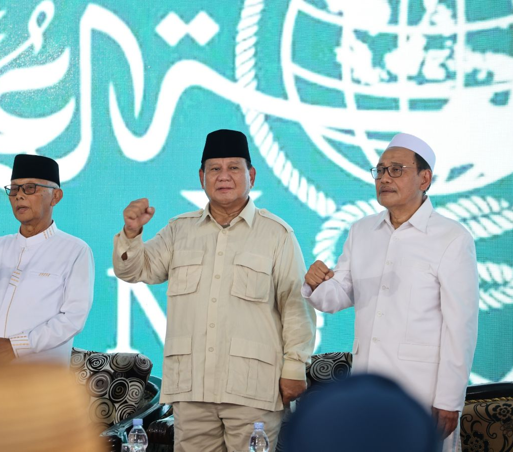 Makan Siang Dan Susu Gratis Jadi Program Pertama Prabowo Jika Menang ...