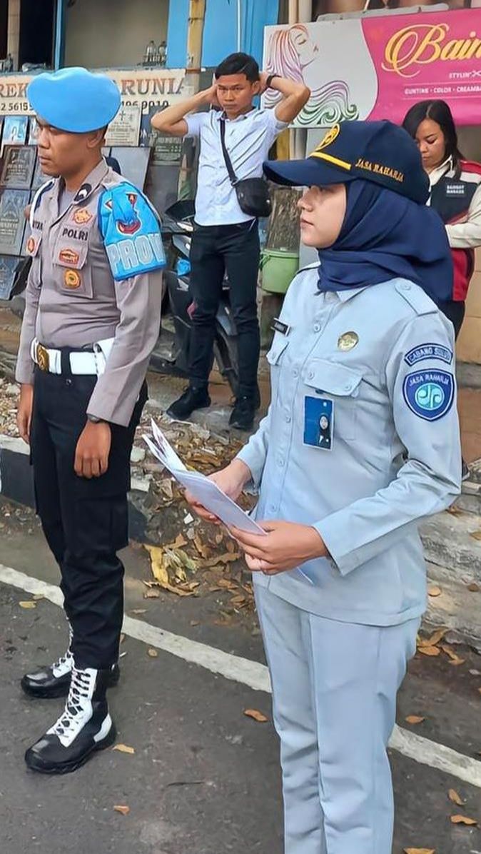 Foto Cewek Petugas Jasa Raharja Ketemu Jodohnya Ini Penuh Plot Twist, Netizen Benar-benar Gak Nyangka