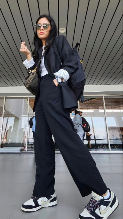 Oversized Straight Pants