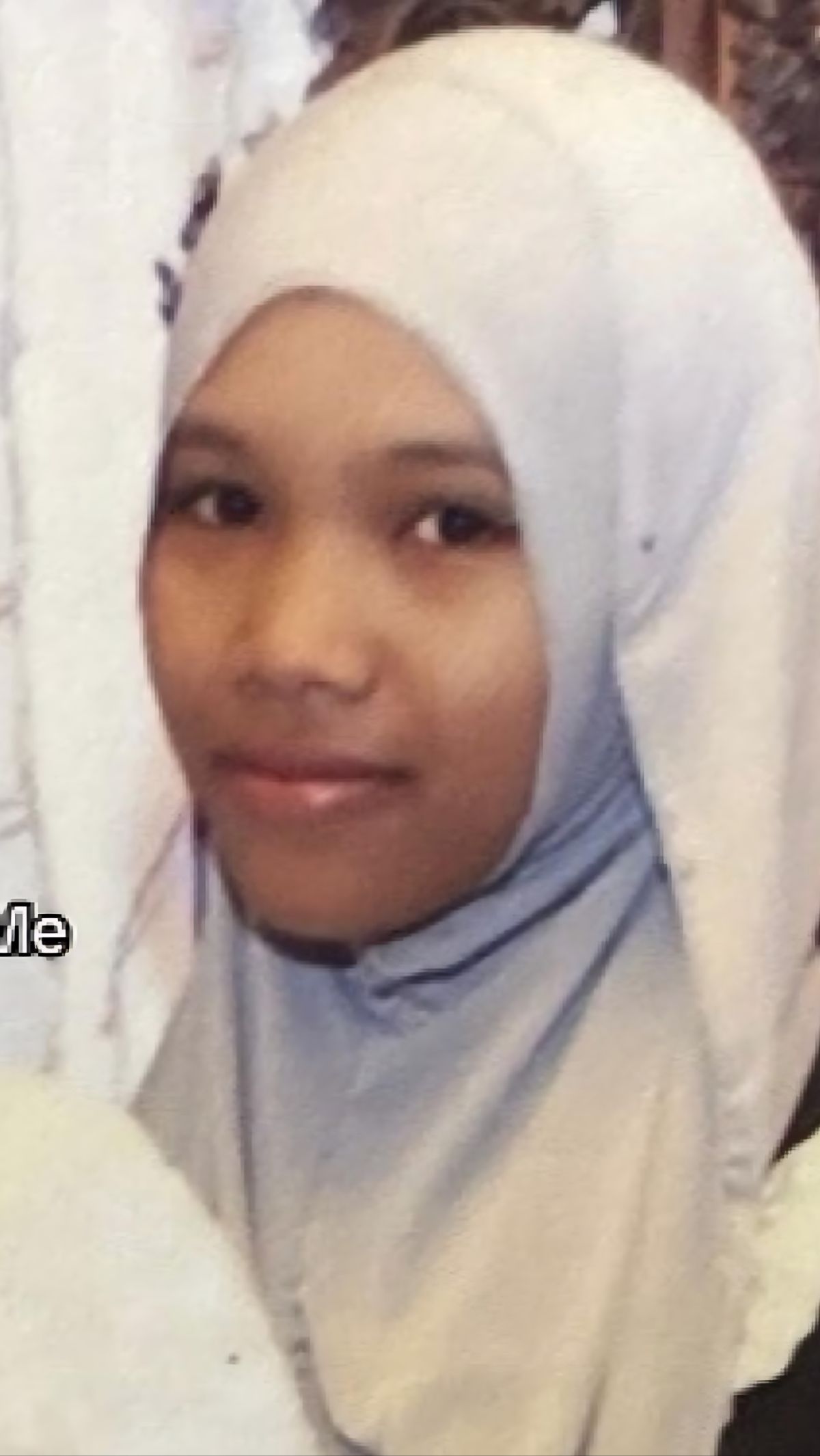 Gadis Ini Tak Menyangka Pria yang Dulu Berfoto Bersama di Pernikahan Kakaknya Kini Suaminya
