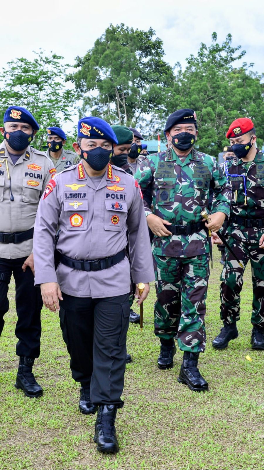 Disinggung di Debat Capres, Jokowi Ternyata Sudah Teken Kenaikan Gaji TNI-Polri