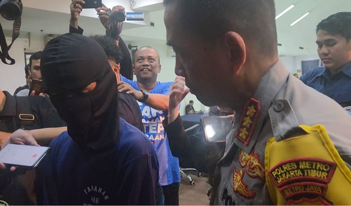 Ditetapkan Jadi Tersangka