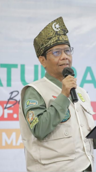 Mahfud Serahkan Surat Pengunduran Diri ke Jokowi: Saya Resmi Berhenti