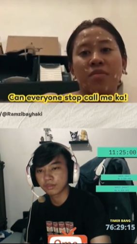Penampilannya saat itu tampak sederhana