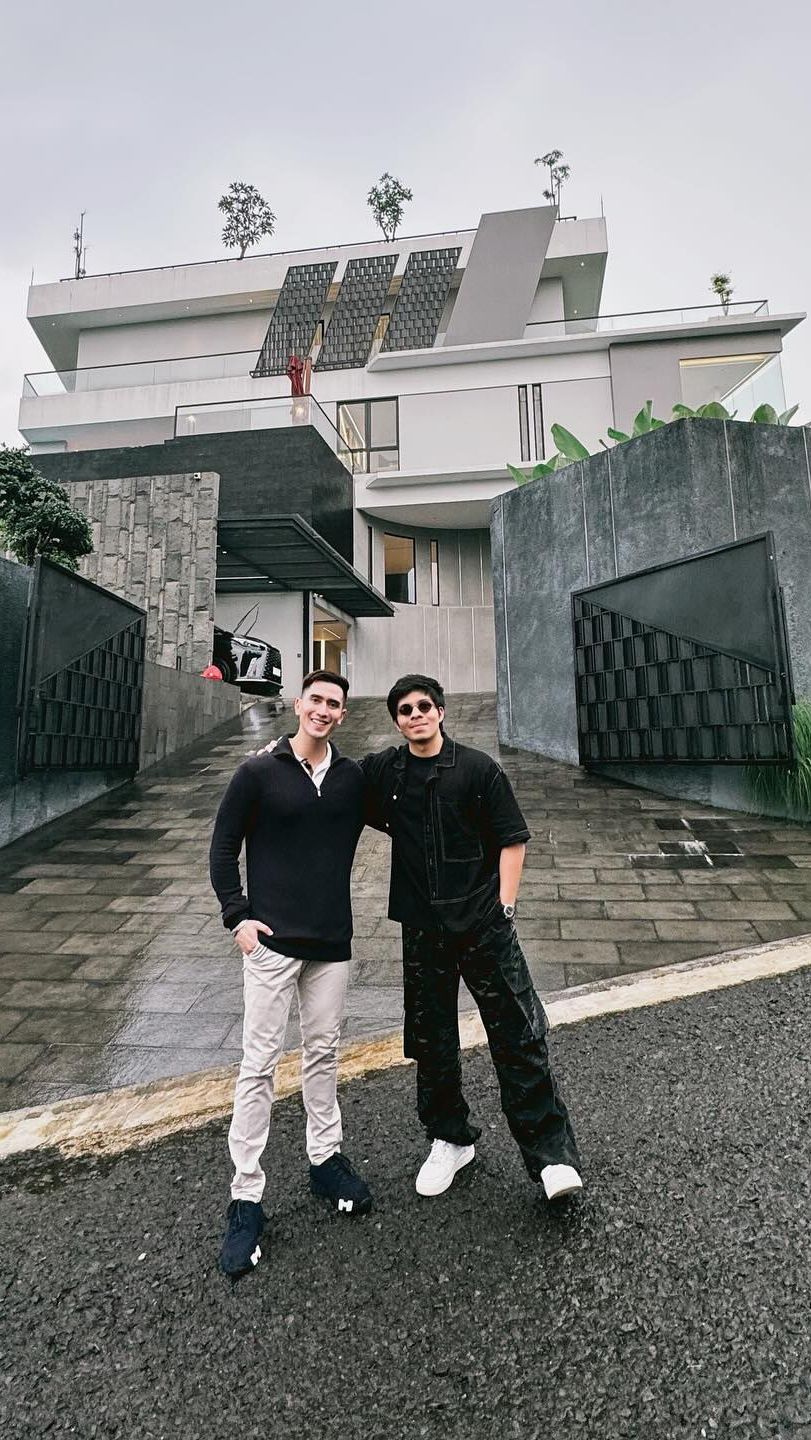 Penampakan rumah baru Verrel yang berada di Sentul, Jawa Barat