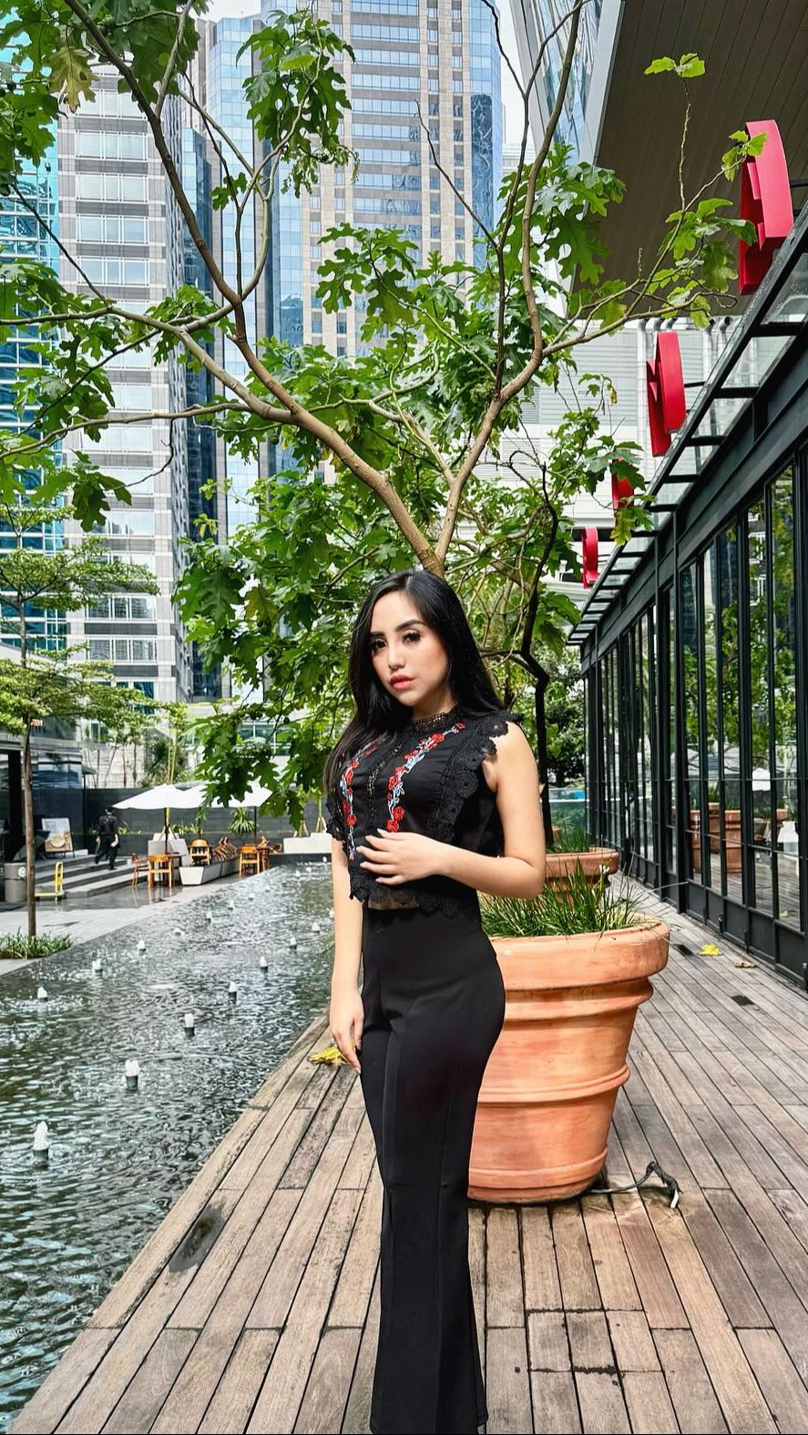 Inilah potret terbaru Salmafina Sunan yang kini sudah beranjak dewasa