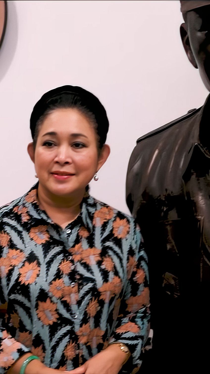 Potret Rumah Jadul Titiek Soeharto Mantan Istri Prabowo Subianto, Desain Klasik Penuh Barang Antik