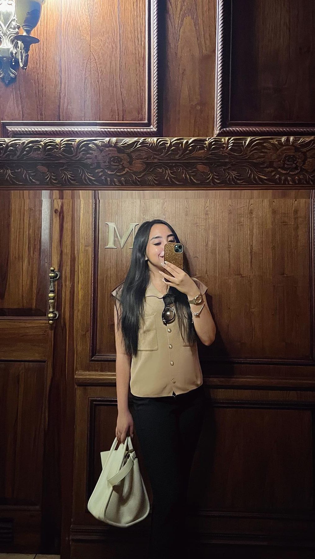 Tak hanya itu, Salmafina juga memamerkan sosok pria yang diduga pacar barunya.