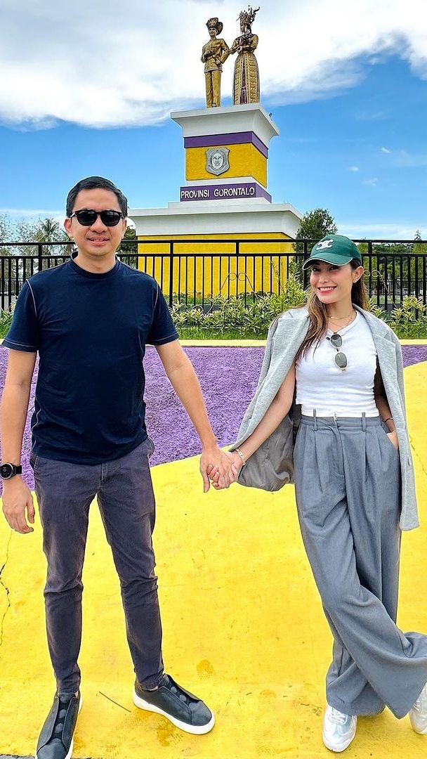 Ayu Dewi Bagikan Foto Kejutan Ultah Raffi dan Gigi, Wajah Regi Disebut Mirip Mayor Teddy