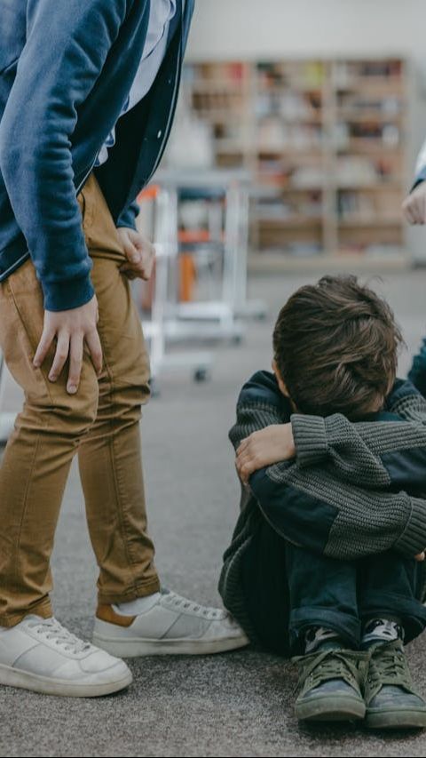  Anak Dipukul Teman Sebaya, Psikolog Rekomendasikan Hal Ini