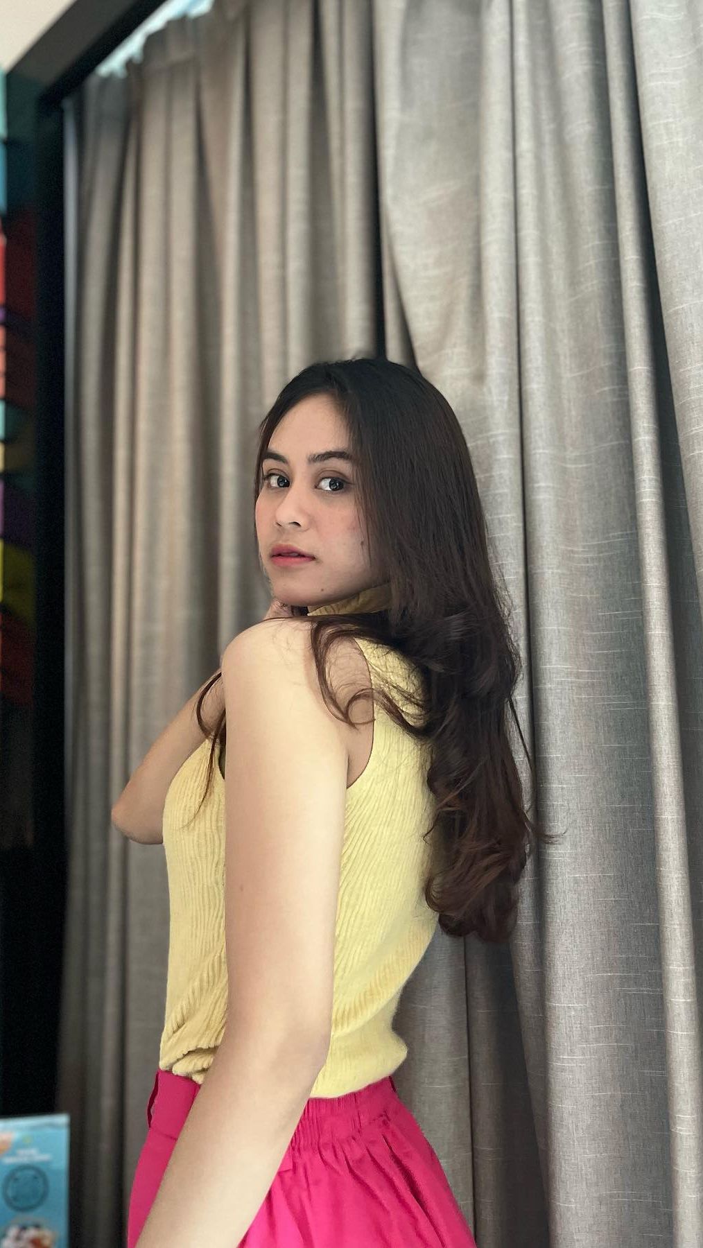 Tak hanya itu, Dwinda juga mulai mencoba ikut sejumlah casting untuk menjadi pemain film