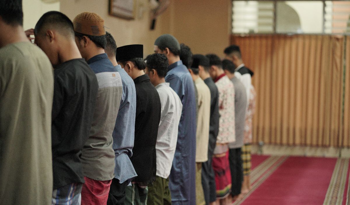 Adab di Hari Jumat yang Penting Diketahui agar Berkah