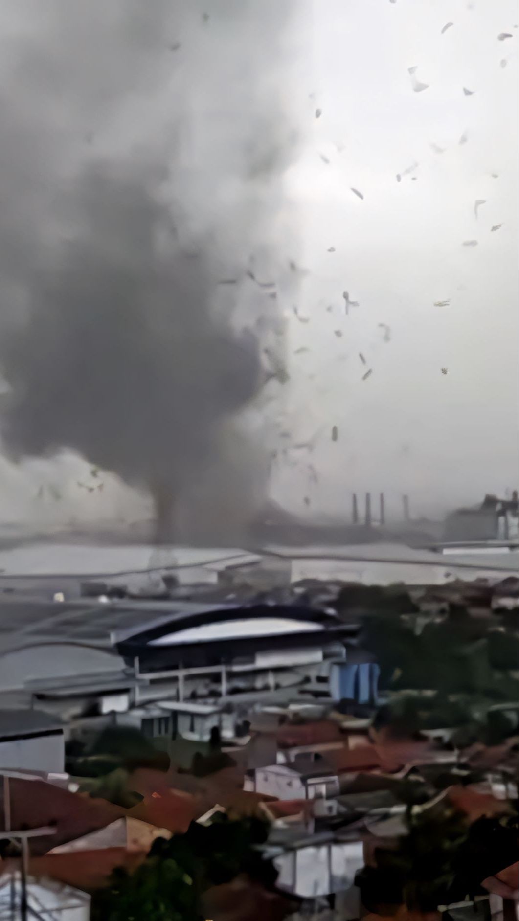 Ini yang Harus Dilakukan Jika Rumah Masih KPR Kena Tornado