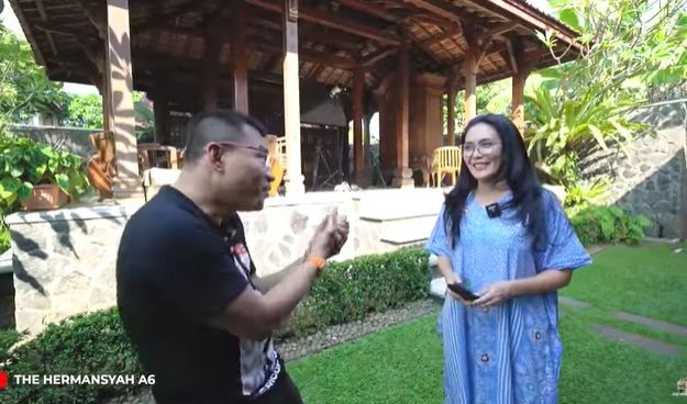 Rumah Rieke Diah Pitaloka