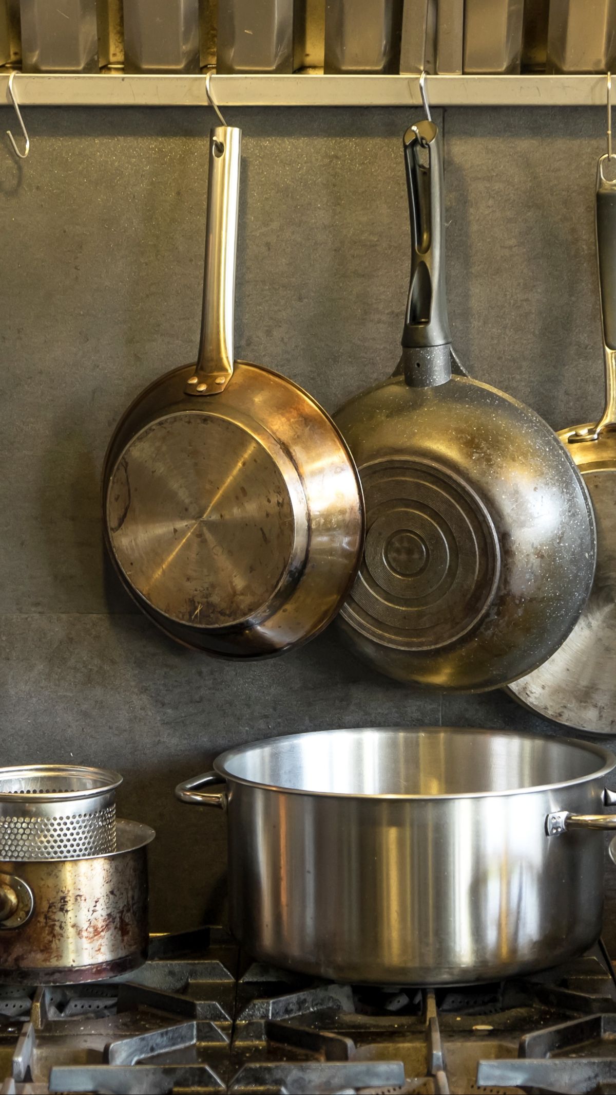 Masak Pakai Perkakas Stainless Steel, Perhatikan 5 Hal Ini