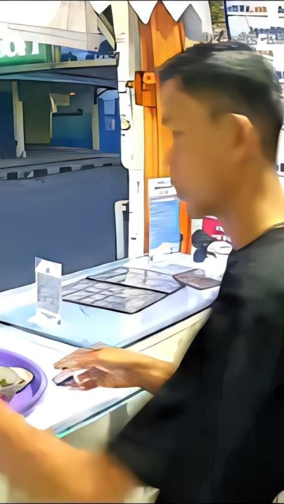Masih Jadi Misteri! Pria Bagikan Tips Biar Warung Laris Ini Jadi Omongan, Netizen Sampai Bilang Aneh Tapi Nyata