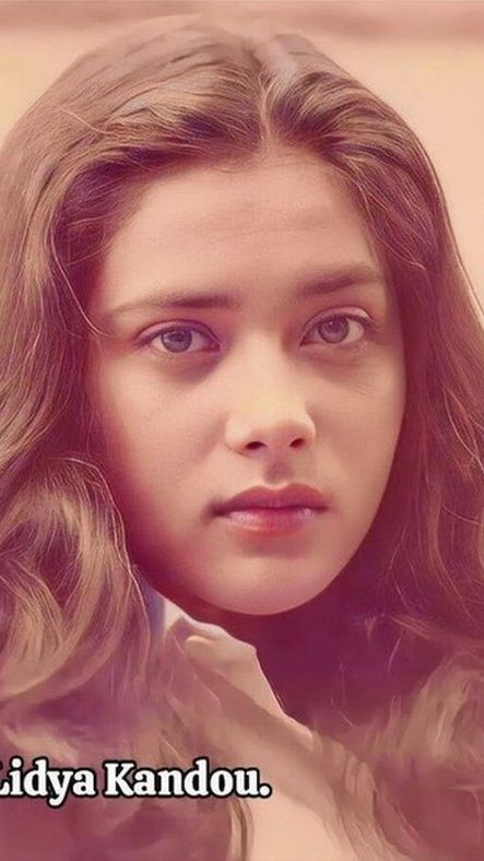 14 Foto Lawas Masa Remaja Artis Senior Indonesia, Lydia Kandou Mirip Rebecca Klopper!