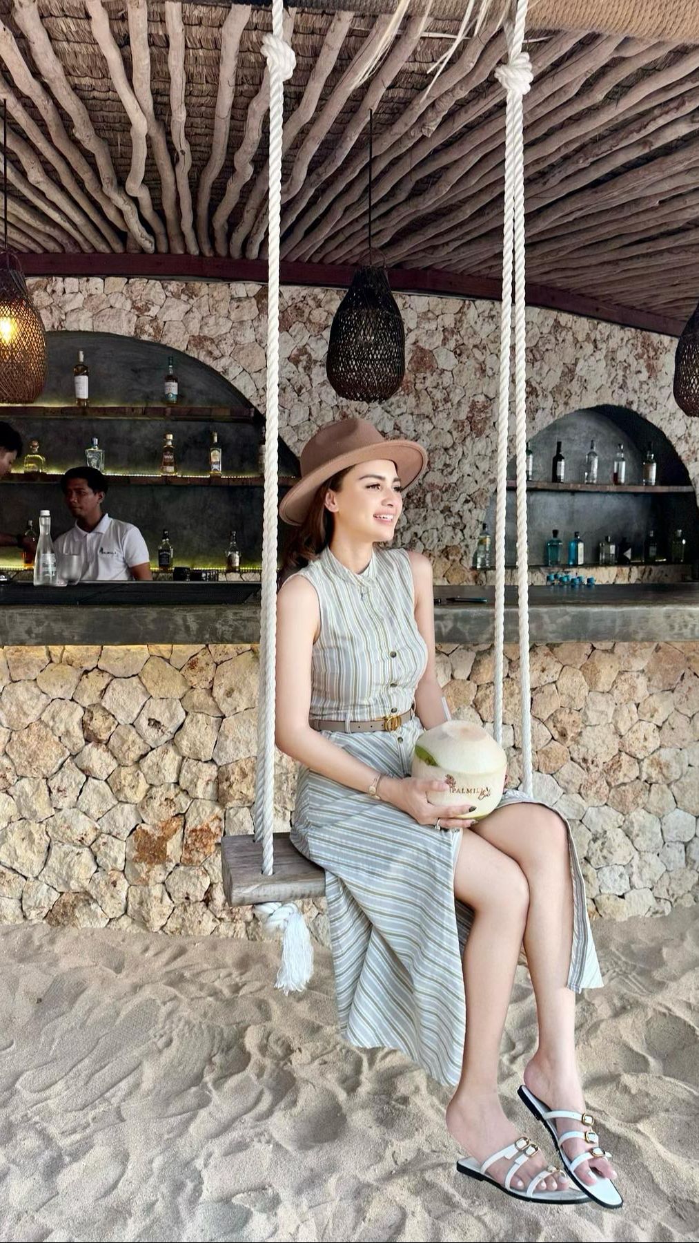 Selain karena isu kedekatan Rizky dan Nikita Mirzani, foto momen kebersamaan Afnan dan Rizky juga sudah dihapus dari instagram