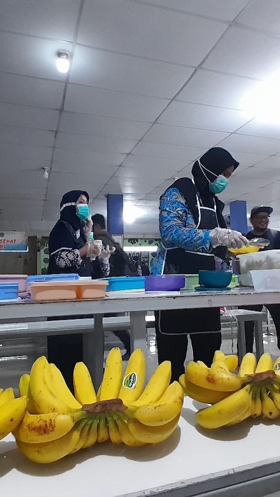 Daftar Menu Makan Siang Gratis Rp15 Ribu, Ayam Goreng hingga Gado-Gado