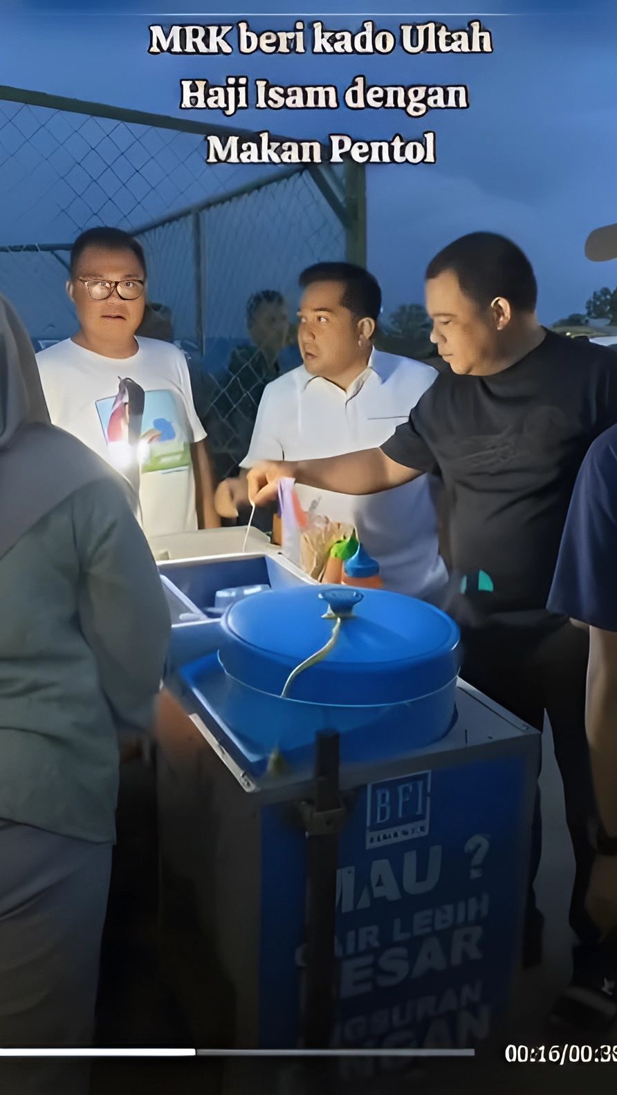 Bukan Barang Mewah, Haji Isam Dapat Kejutan Jajanan Pentol Kaki Lima saat Ulang Tahun