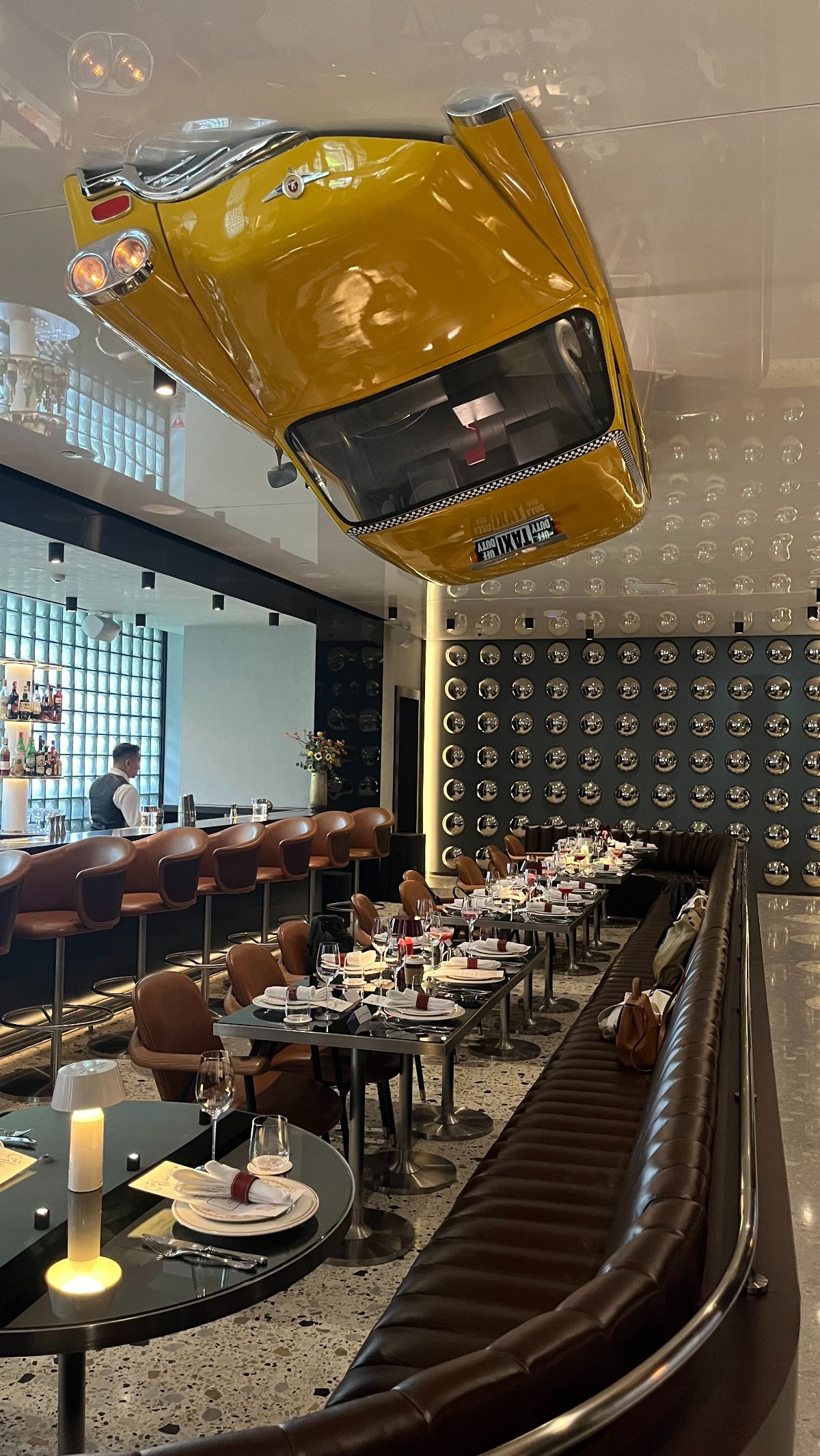 Sajikan Nuansa Unik New York, The Coach Buka Resto Pertama di Jakarta