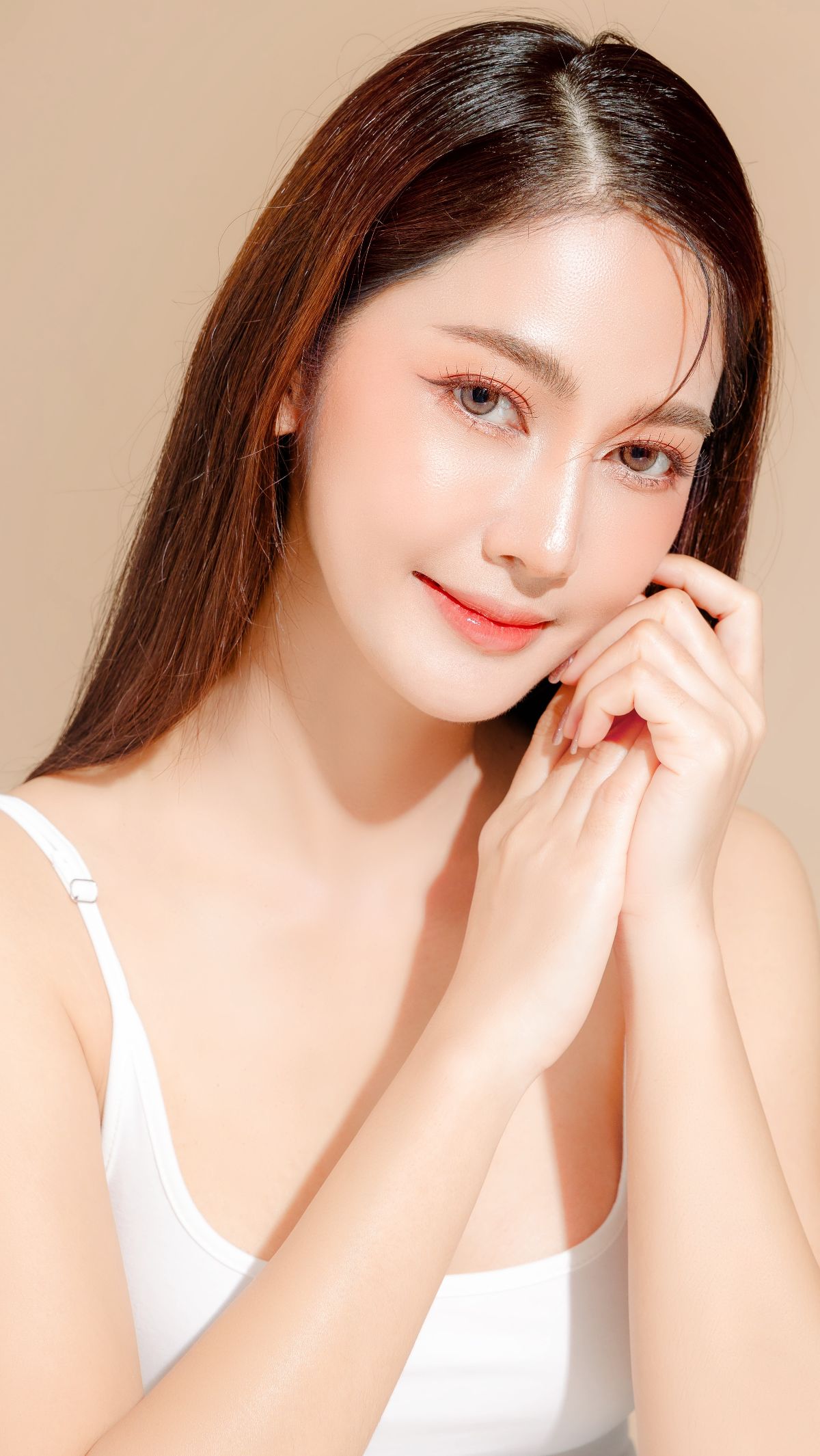 Tutorial Ombre Lips Lebih Natural dan Segar dengan Lip Gloss