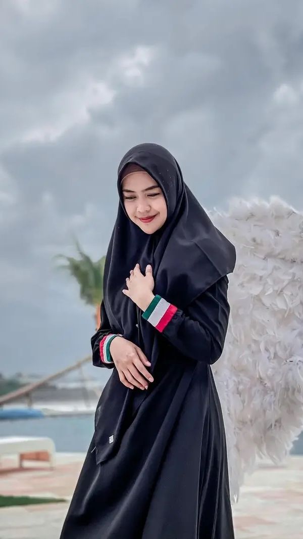 Kendati begitu, banyak yang mendukung youtuber nomr satu tersebut.