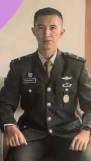 Inilah sosokLettu Infanteri Muhammad Fardana atau akrab disapa Derazala yang viral.